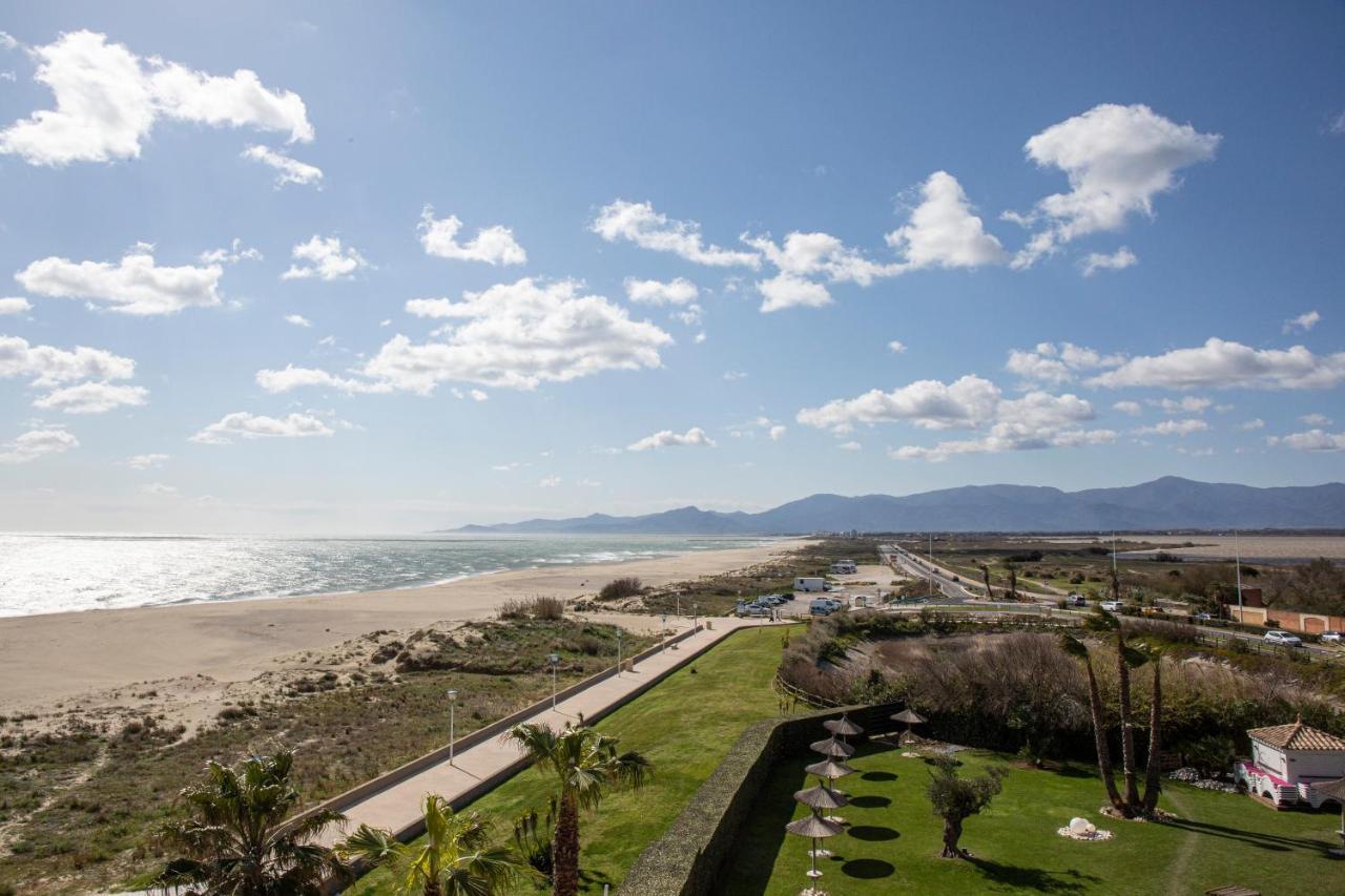 Grand Hotel Les Flamants Roses Thalasso & Spa Canet-en-Roussillon Ngoại thất bức ảnh