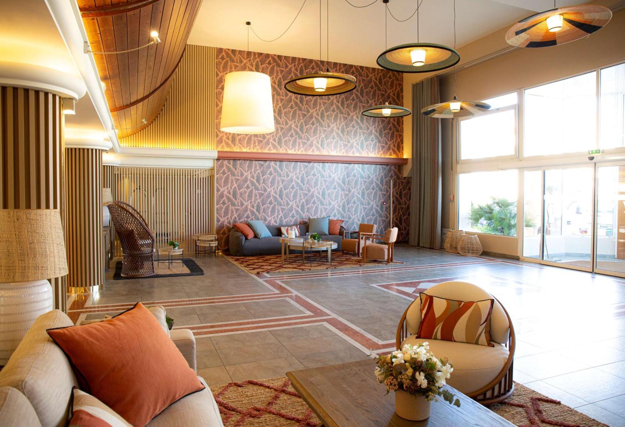 Grand Hotel Les Flamants Roses Thalasso & Spa Canet-en-Roussillon Ngoại thất bức ảnh